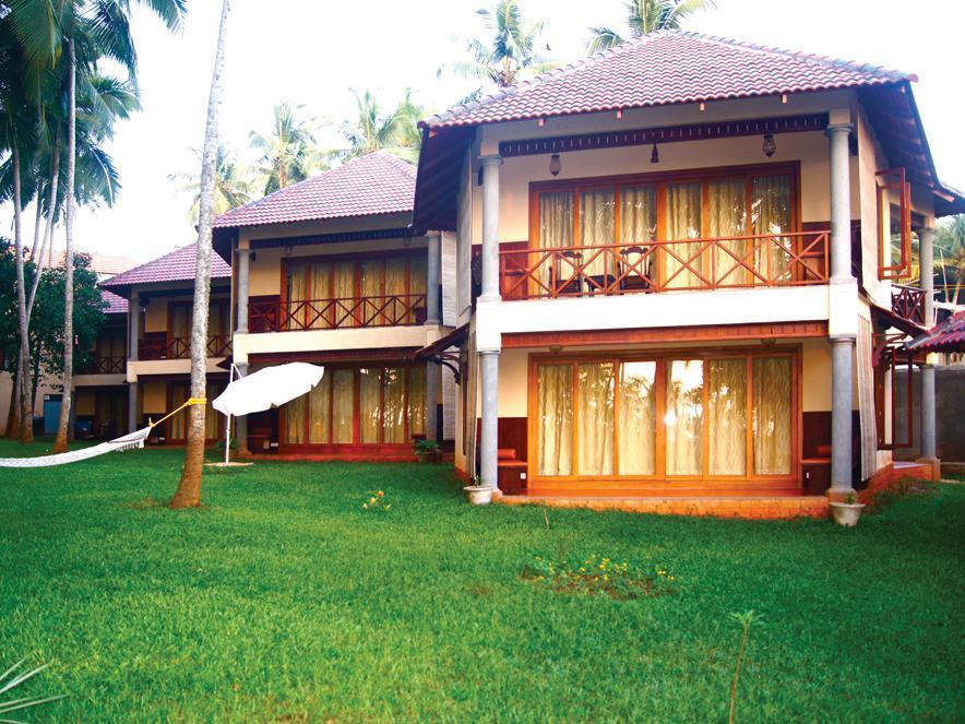 Ananda Lakshmi Ayurveda Retreat Hotel Chowara Exterior photo