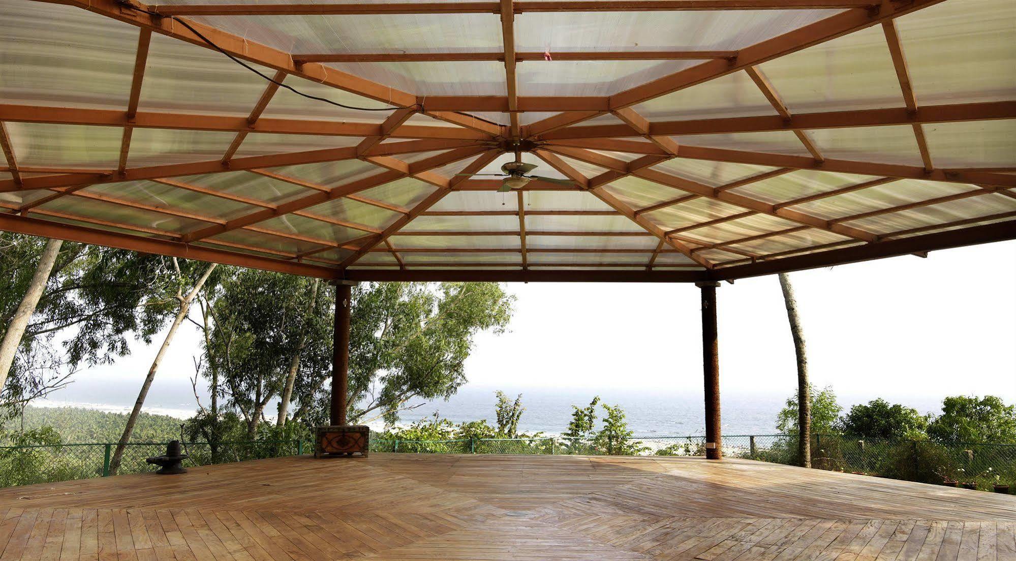 Ananda Lakshmi Ayurveda Retreat Hotel Chowara Exterior photo